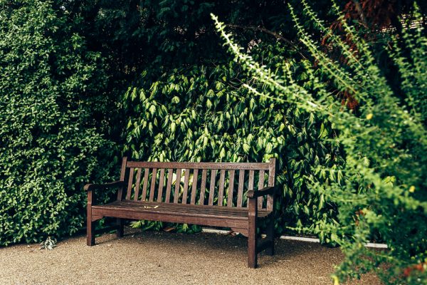 Tuinmeubelen kopen met een budget